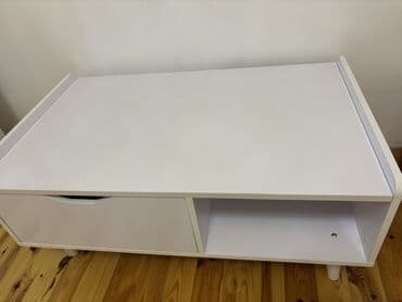 ag tut: Düz masa, Açılmayan, Təkərsiz, Parlaq laminat — 8