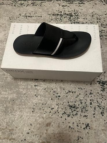 ax 35: Geox Respira kişi şipotu/sandal modeli - Rəng: qara, minimal dizayn - — 2