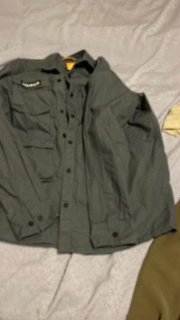 Timberland yenidi etiketi yoxdu M razmer original Elimlərdədi — 2