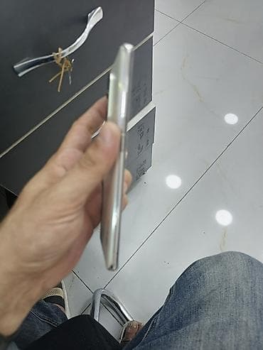 modio m63 tablet: Oppo Reno8 T 5G, 256 GB, rəng - Gümüşü, Barmaq izi — 5