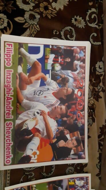 ustunde gerb olan qepik: İtaliya futbolu şəkilləri — 27