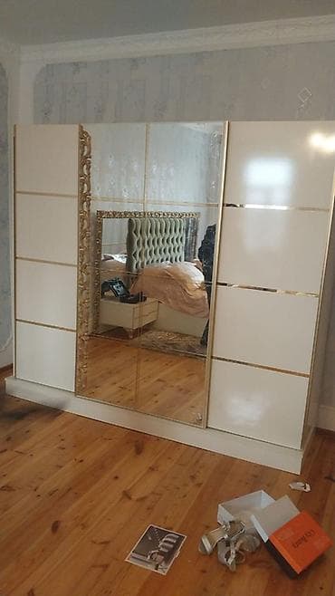 hesir stol stul: Qonaq otağı və yataq otağı üçün mebel dəsti Qonaq otağı: - 6 nəfərlik — 4