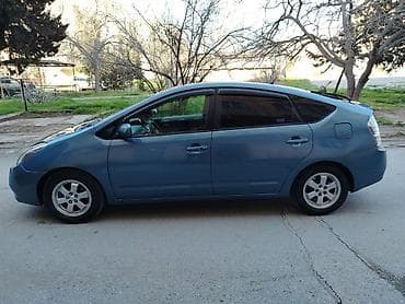 kvadrasikl satisi: Toyota Prius: 1.5 l | 2008 il Hetçbek — 4
