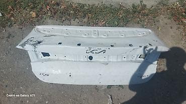 paneler: Məhsul: Kia k5sedan üçün arxa baqaj qapağının metal karkası (aşağı — 1