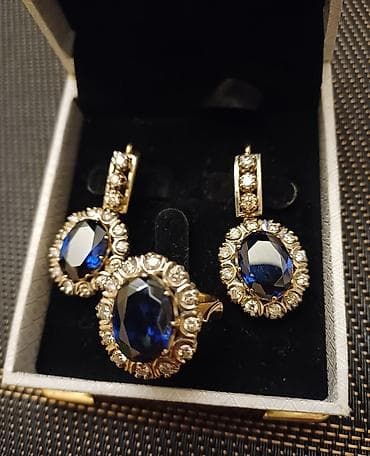 qızıl probları: Dəstə daxildir: Üzük, Sırğa, Sarı qızıl, 750 Əyar — 3