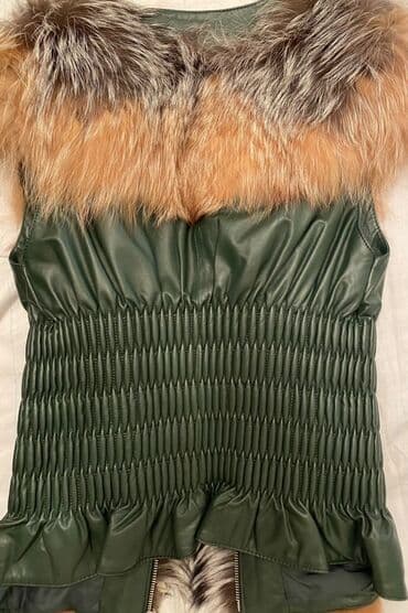 dublyonka dublonka дублёнка: Kürk jilet. Tülkü dərisi. M-L razmerə gedir. 2 dəfə geyinilib. Əla — 2