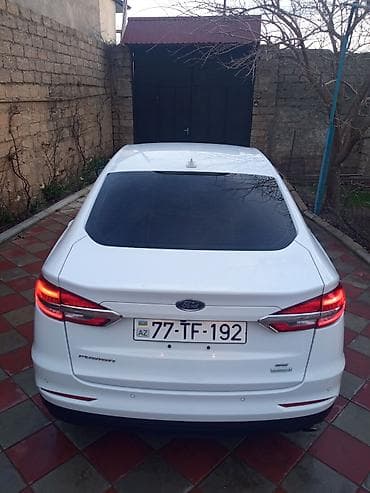 ford fusion satilir: Ford Fusion: 1.5 l | 2019 il 104000 km Sedan — 4