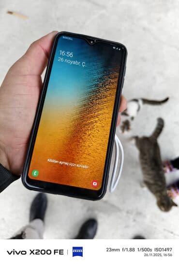 50 manat telefon: Samsung Galaxy A10, 32 GB, rəng - Göy, İki sim kartlı — 2