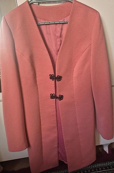 Paltolar: Zərif gəzdirmə pencək – pudra/çamgül rəngi - Model: qadın üslubunda — 3