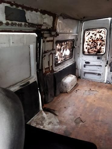 mercedes 190 karopka: Ford Transit: 2.4 l | 1996 il 50000 km Van/Minivan — 6