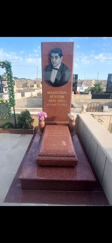 qizil adlarin yazilmasi: Mərmər daşlar. Abidə daşları. Qəbirdaşlarının hazırlanması . 3D — 9