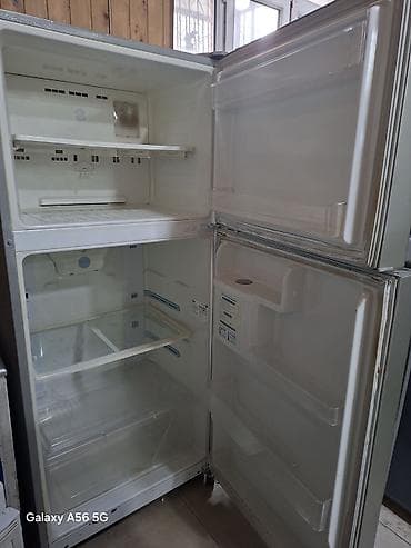 mikrafon qabi: Iki qapılı soyuducu (üstü dondurucu, altı soyuducu bölmə) — 2