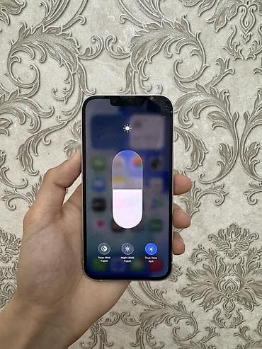 samsung iphone barter: IPhone 13, Çəhrayı, Simsiz şarj — 8
