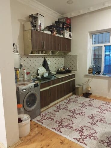 xacmazda evler: Satılır: həyət evi - Tikinti: daşdan, bir mərtəbə. Geniş eyvanlı — 1