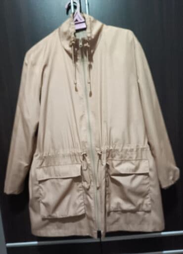 Hicab: Bej rəngli qadın parka/kurtka - Model: Yüngül parka, düz kəsim - — 1