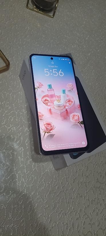 emmi tikis fabriki: Vivo Y19, 128 GB, Face ID — 8