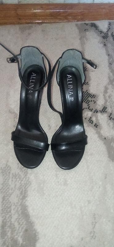 fehle geyimi: ALLINA qadın sandaleti Bir dəfə geyinilib. 37 razmerdir. Ayağıma — 3