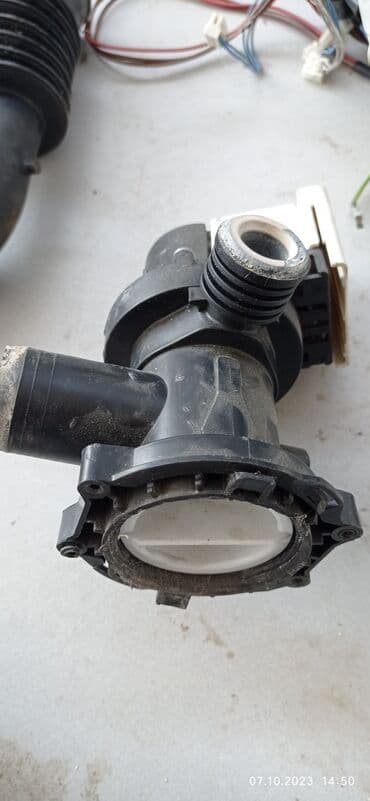 toxuma maşını: Paltaryuyan maşın Indesit, 5 kq, Ehtiyat hissələri kimi, Avtomat, Qurutmasız — 9