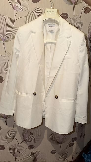 ag pencek: Bershka qadın blazer ceket 89m alinib. - Rəng: ağ - Model: iki — 1