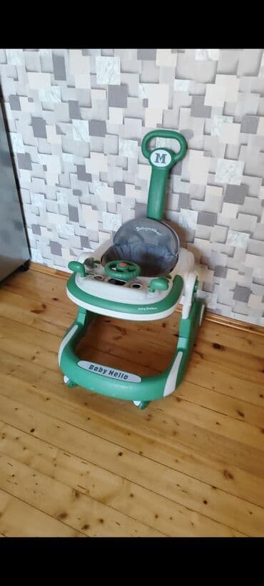 Tibbi avadanlıq: Uşaq gəzdirici “Baby Walker – Baby Hello” - Rəng: yaşıl/ağ - Arxa — 1
