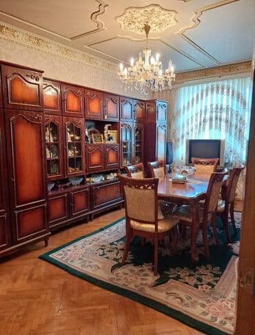 Bakı, 4 otaqlı, Köhnə tikili, m. Əhmədli, 100 kv. m