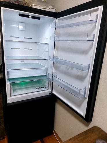 kompost satışı: Qara şüşə ön panelli, aşağıda dondurucu bölməsi olan No Frost tipli — 2