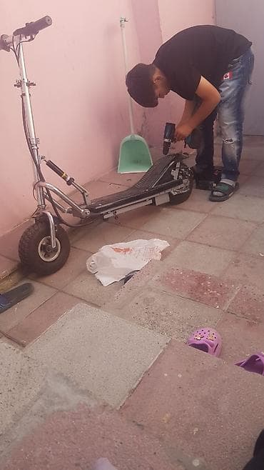 Batarekasi adaptiri yoxdu