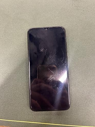 Redmi 8, 64 GB, rəng - Qara, Barmaq izi