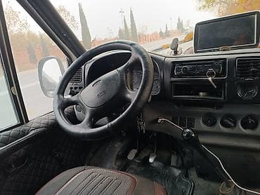 bmw x1 sdrive20d efficientdynamics: Ford Transit: 2.5 l | 1998 il Van body type — 3