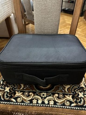 Peşəkar təşkilat çantası – bölməli, sərt divarlı - Material: sıx