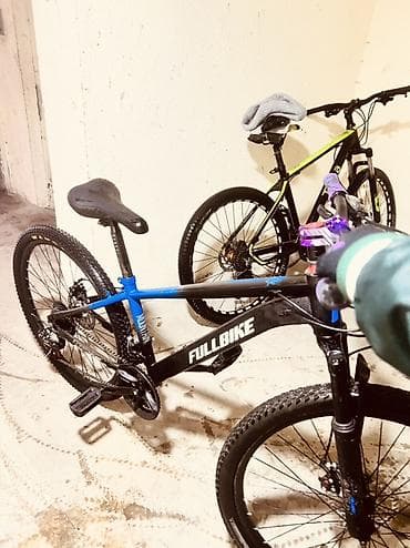 FULLBIKE dağ velosipedi - Çərçivə: yüngül alaşımdan, qara–mavi rəng — 2