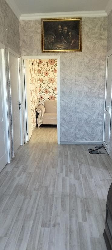 xacmaz kiraye: Bine savxozda 334,nomreli mektebin yaninda 2otaqliqapida — 5