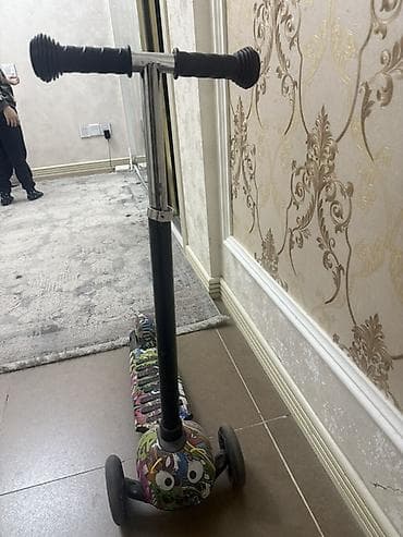 mopeti: Uşaq skuterı – 3 təkərli, rəngli/graffiti dizayn - Üçtəkərli quruluş — 2