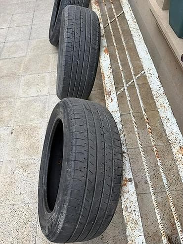 roadstone teker: İşlənmiş Şin Yokohama 225 / 45 / R 17 — 4