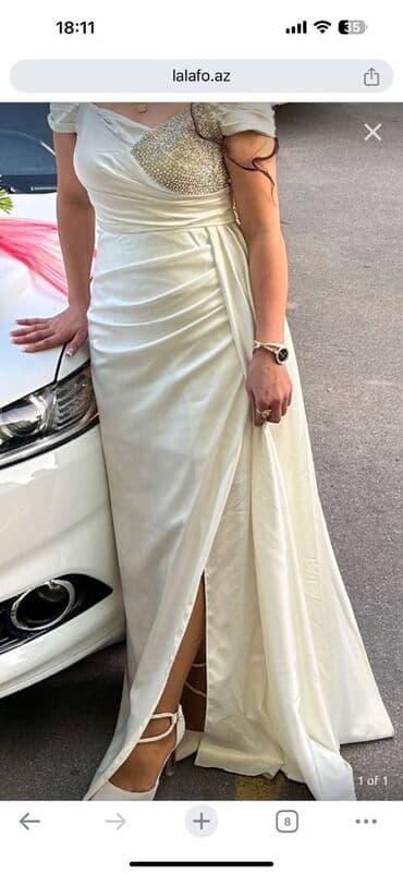 atlas köynəklər: Birdefe geyinilib baha almişam,50azn e satiram.
Razmer:38/40 — 1