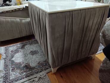 kitab rəfləri işlənmiş: Jurnal masası, İşlənmiş, Açılmayan, MDF, Dördbucaq masa — 2