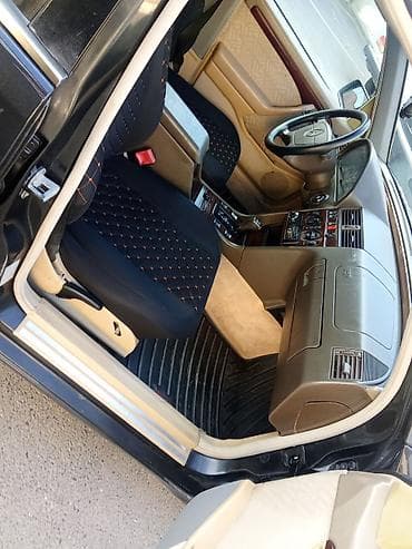 Mercedes-Benz C-Class (W202) sedan - Kuzov: qara rəng, 4 qapılı — 4