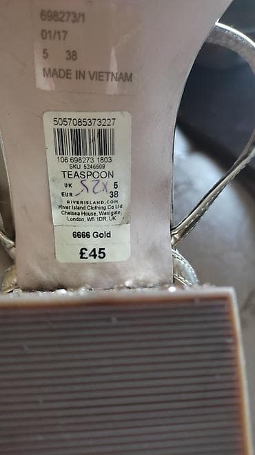 dabansız bosonojkalar: Ölçü: 37.5, rəng - Qızılı, Yeni — 3