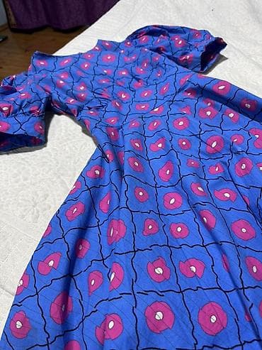 tammy hilfiger: Coxsu amerikadan alinib . Hosi cox yaxwi veziyyetdedir. Her biri 1. 2 — 10