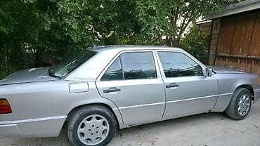 i̇kinci el: Mercedes-Benz E 200: 2 l | 1993 il Sedan — 3