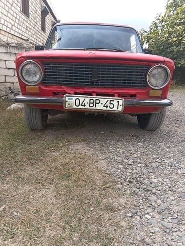 xezer lada priora lizinq: VAZ 2101, qırmızı sedan korpus. Klassik “Jiquli” dizaynı, xrom — 2