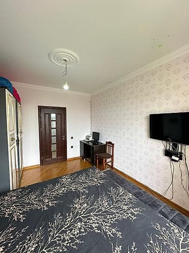 kohne tikili 3 otaqli: Bakı, Əhmədli, 3 otaqlı, Köhnə tikili, m. Həzi Aslanov, 90 kv. m — 3