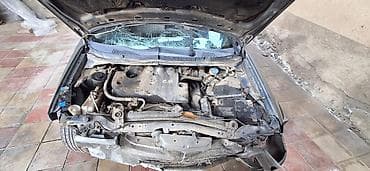 islenmis guzguler: Nissan Primera P12 sedan – ehtiyat hissələri üçün - Kuzov: boz rəng — 2