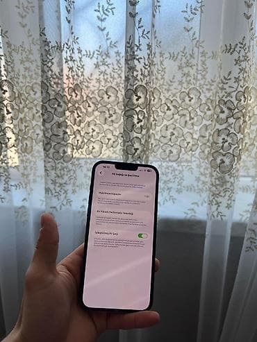 redmi not 16: IPhone 13 Pro Max, Alpine Green, Face ID — 4