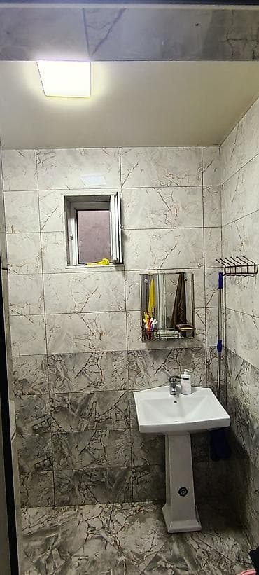 kiraye evler sirvan: Salam. Zabrat 1 de ev satilir. Wexsi evdir maklerler narahat etmesin — 10