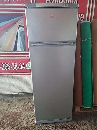 soydcu: 2 qapılı Indesit Soyuducu Satılır, rəng - Gümüşü — 1