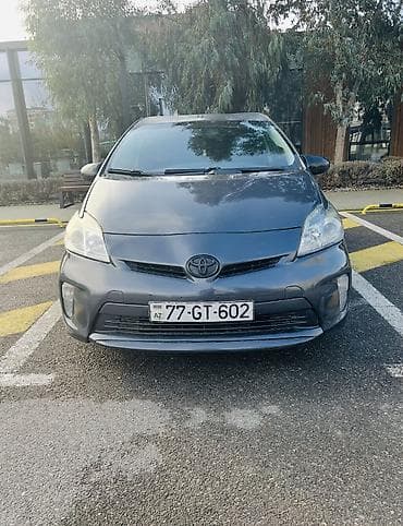 ford transit 8 1: Toyota Prius: 1.8 l | 2015 il Hetçbek — 2