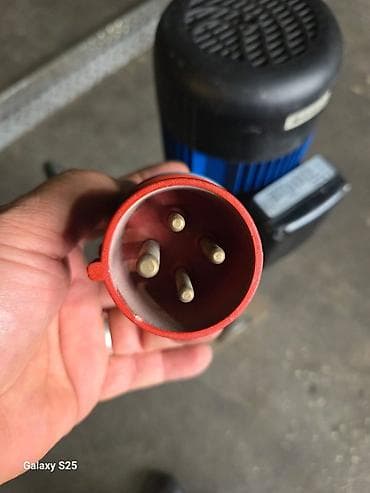 su ceni 2 ton: 🔵 Lowara 3SV16F015T/D – İtaliya istehsalı nasos | İdeal vəziyyət — 8