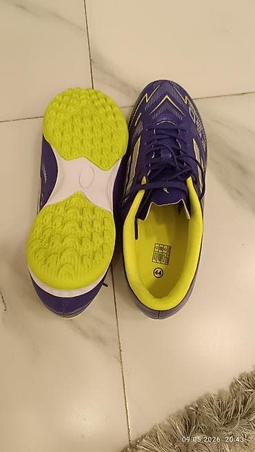 butslar 42: Idman ayaqqabısı – futbol/qazon üçün - Model: SPEED “F50” - Ölçü: 44 — 1