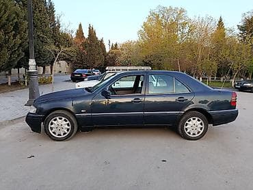 mercedes azerbaycan: Mercedes-Benz C‑Sinfi (W202) sedan - Kuzov: 4 qapılı sedan, tünd mavi — 6